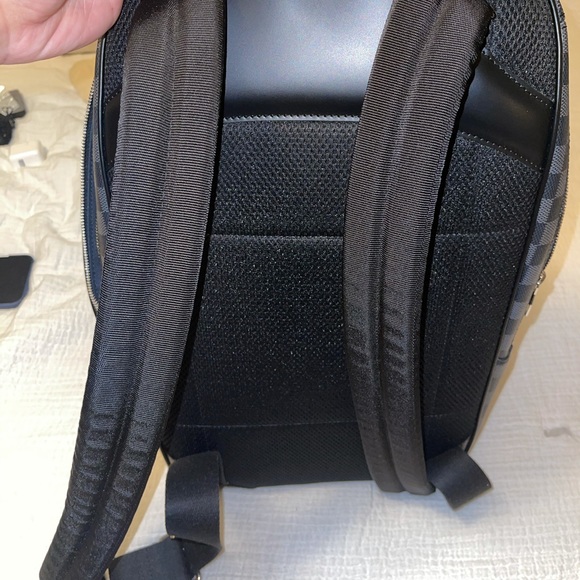 Louis Vuitton Michael backpack - Picture 4 of 12